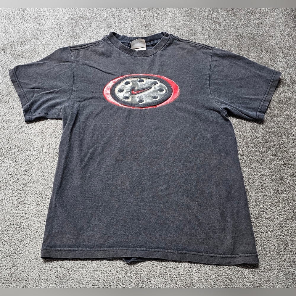 Nike Top Boys Size Medium Black Short Sleeve T-Shirt with Red Logo